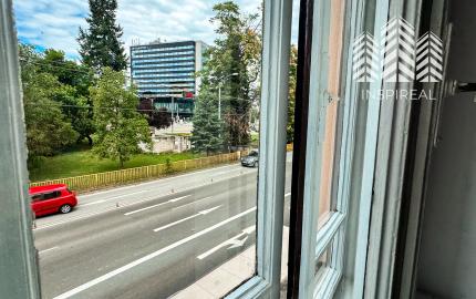 Reprezentatívne priestory na prenájom – Štúrova, pri Auparku