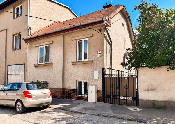 Rodinný Dom pri centre - Mudroňová Košice-Juh