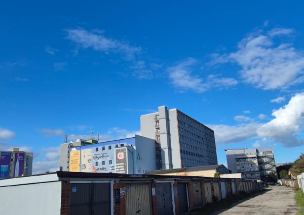 Garáž s vlastným pozemkom a elektrinou na predaj - Krivá, Košice Juh