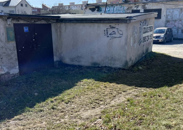 Garáž na predaj 18m², Čárskeho, Košice - Sever