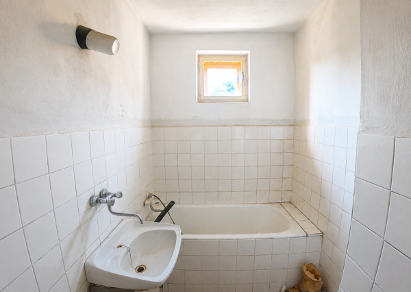 RANKOVCE RODINNÝ DOM S 2 BYTOVÝMI JEDNOTKAMI