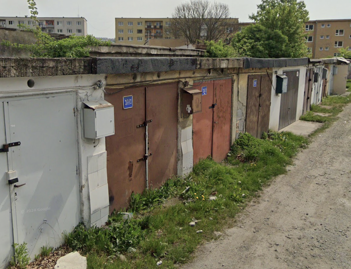 Garáž na predaj 15m² s pozemkom, Čárskeho, Košice - Sever