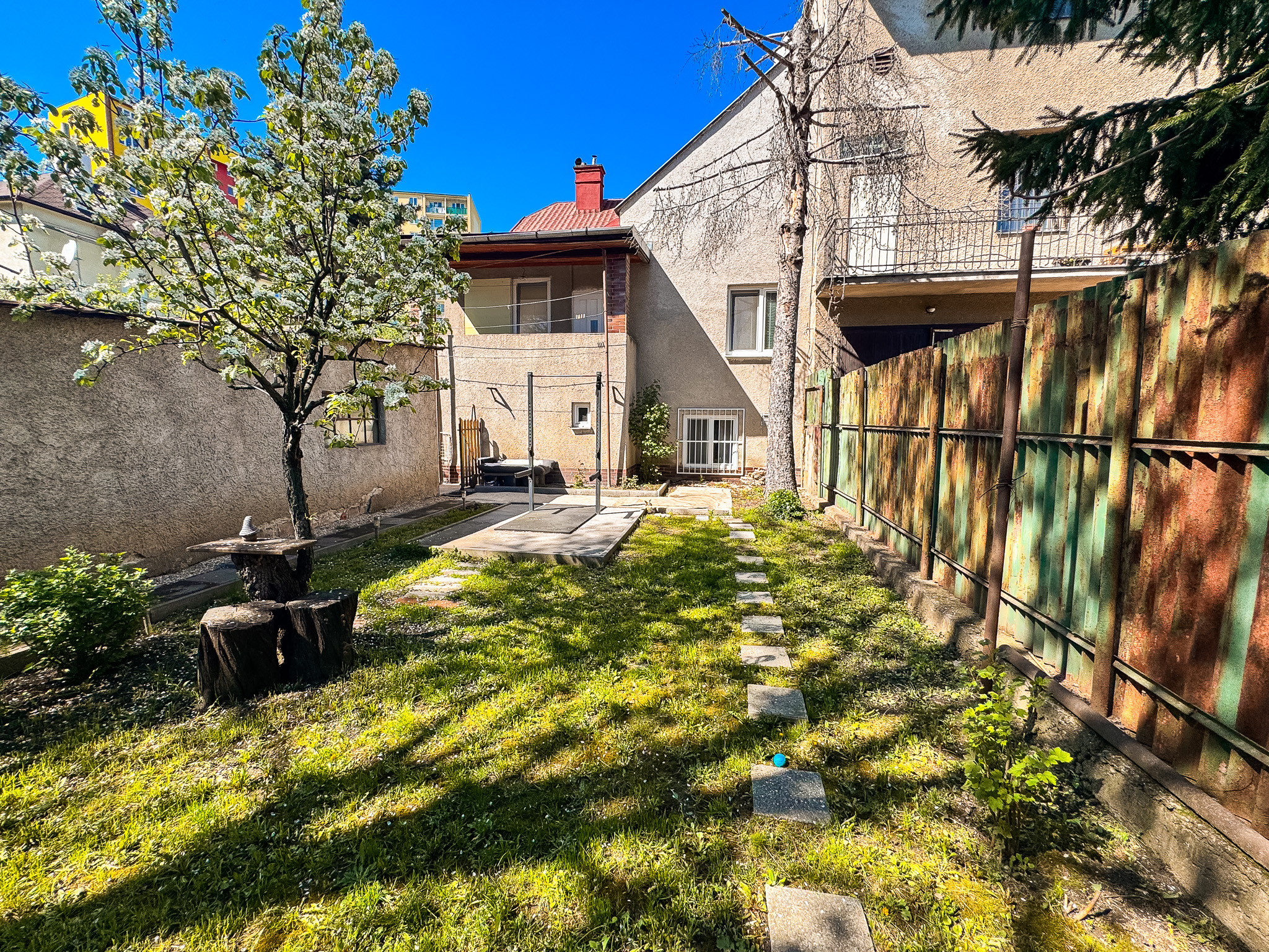 Rodinný Dom pri centre - Mudroňová Košice-Juh